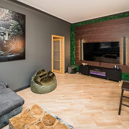 Apartment Vibrant Downtown